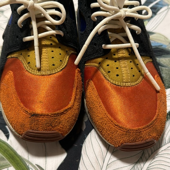 Nike Huarache - Picture 7 of 8